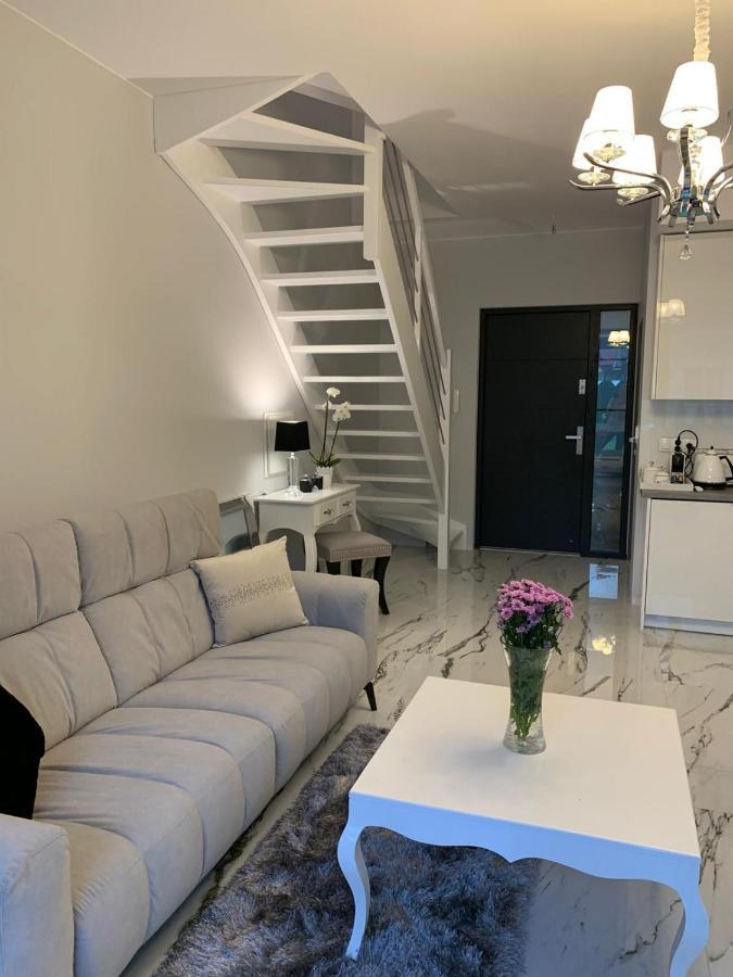 Leo Royal Apartament Поберово Екстериор снимка
